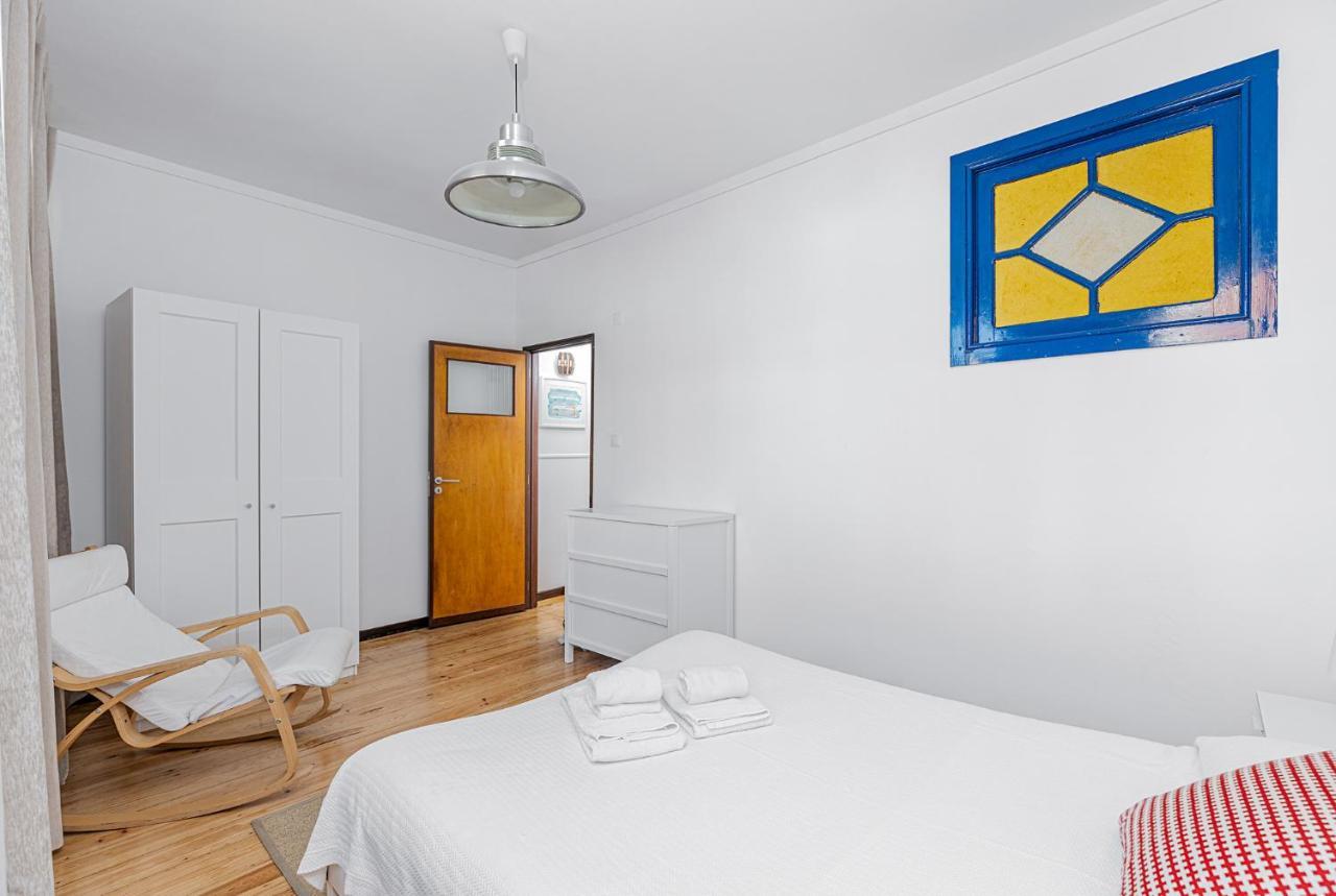 A Lodge In Blue Aveiro Exterior foto