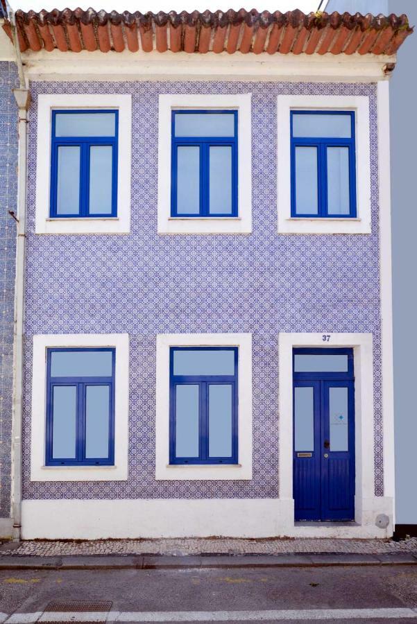 A Lodge In Blue Aveiro Exterior foto